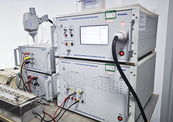 FET 浪涌 EST 测试设备 | Dispositivo per test ESD di sovratensione FET